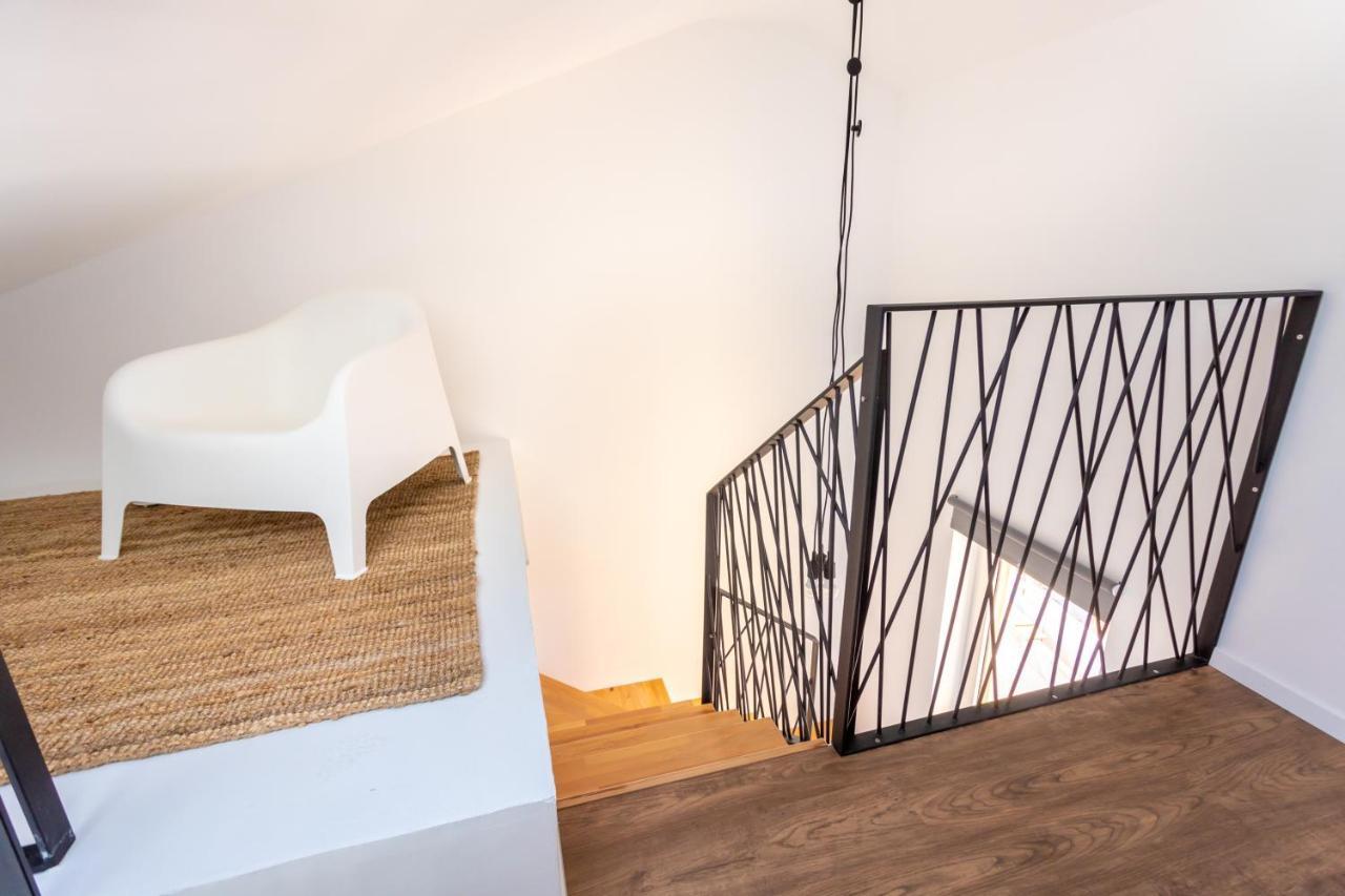 Franko & Ana Apartments クルク エクステリア 写真