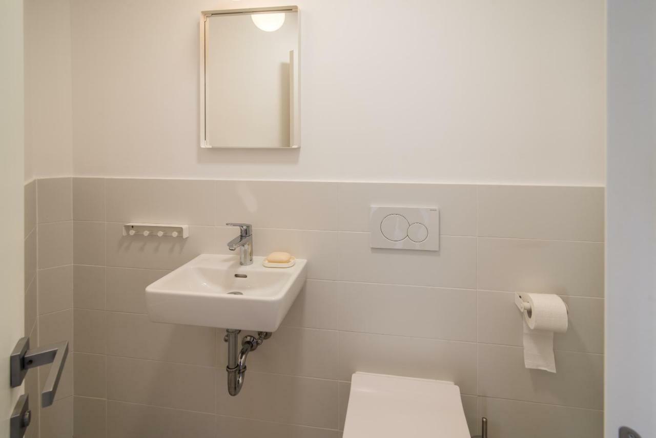 Franko & Ana Apartments クルク エクステリア 写真